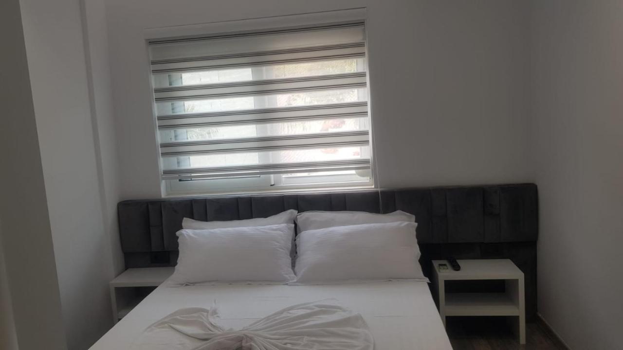 Luxury Villa Alisja Sarande With Private Beach Pokoj fotografie